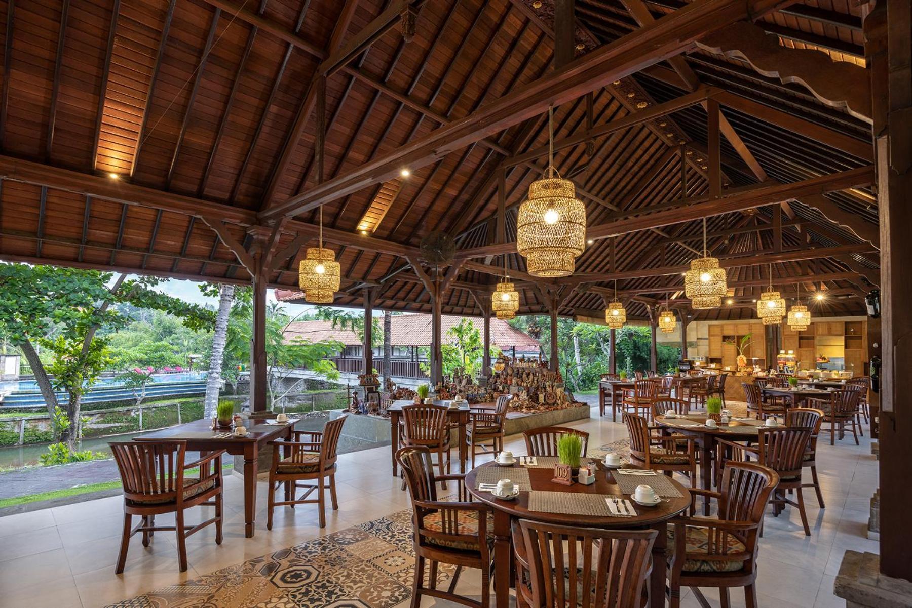 Santi Mandala Villa & Spa Сукаваті Екстер'єр фото