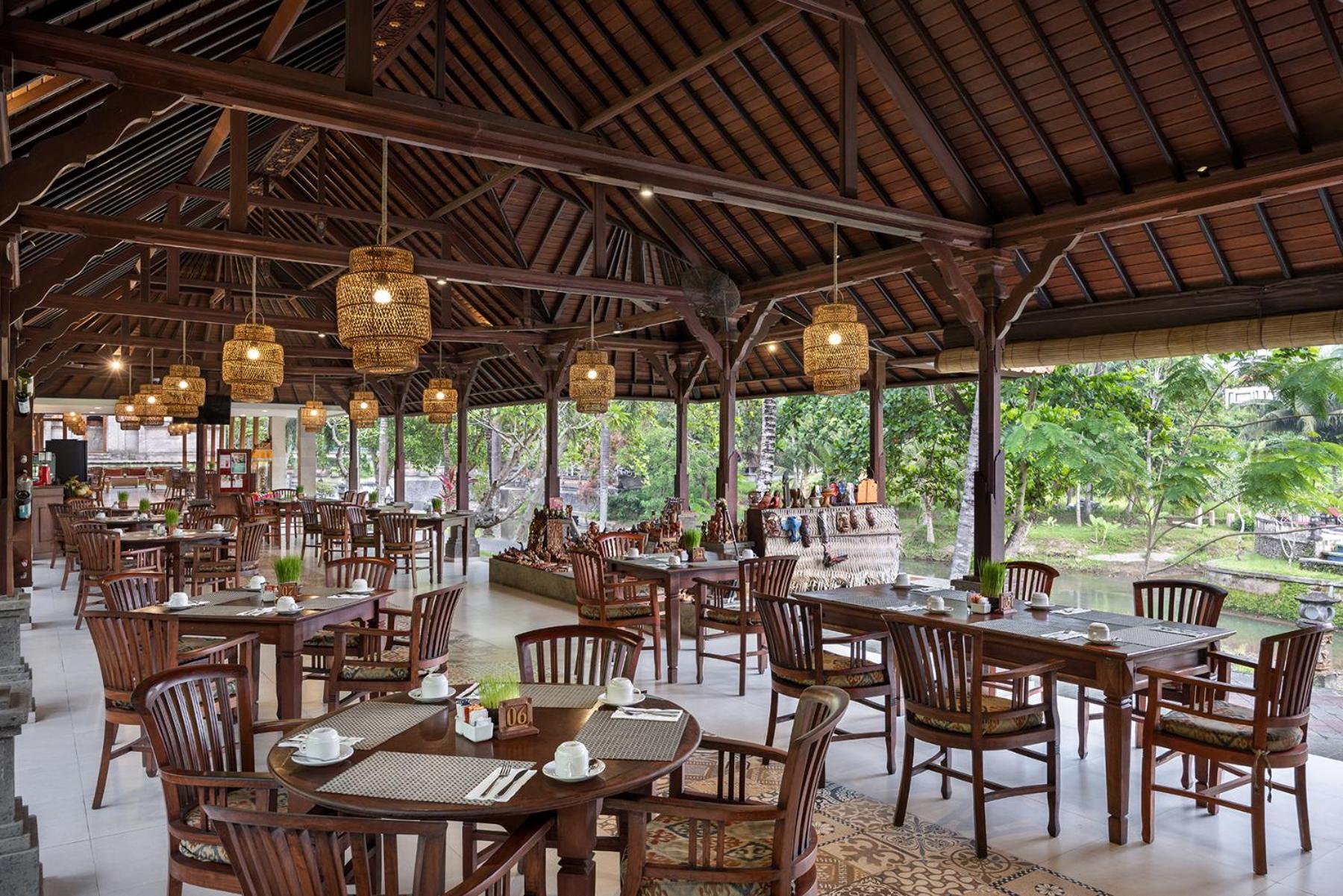 Santi Mandala Villa & Spa Сукаваті Екстер'єр фото